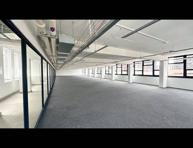 504M² OFFICE TO LET IN CAPE TOWN CITY CENTRE